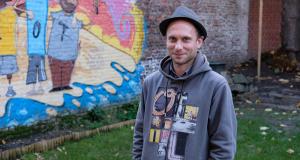 Arnaud raconte son quotidien d'assistant social 