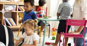 Quelles sont les formations pour devenir accueillant-e-s d'enfants en Belgique ? 