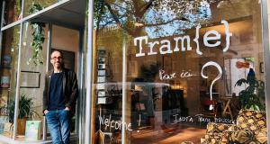 Itinéraire d'un assistant social devenu tisseur de liens avec Tram{e}