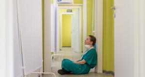 Quelles reconversions pour les infirmières et infirmiers en Belgique ?