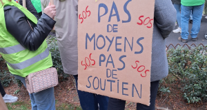 Manifestation du secteur non-marchand : le cri d'un secteur en péril
