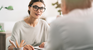 La boîte à outils du travailleur social : les questions d'ouverture progressive