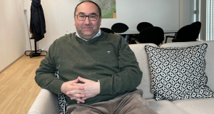 Travail social à Bruxelles&nbsp;: les grands chantiers du ministre Ahmed Laaouej