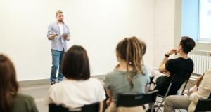 Tout savoir sur le métier de formateur dans le Non-Marchand ! 