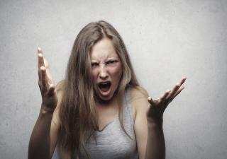 Vivre des violences au travail de la part des bénéficiaires : comment agir et se protéger ?