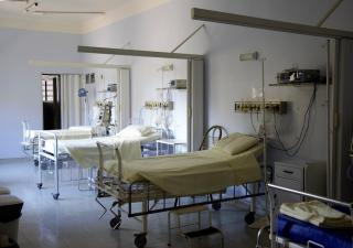 Enquête - Et si les hôpitaux "magnétiques" étaient la clé face à la pénurie infirmière ?