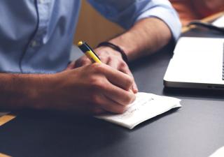 Le travail social se dote d’un nouveau Code de déontologie