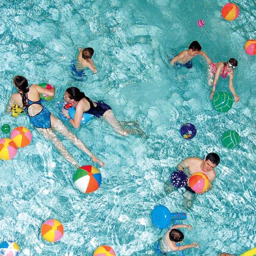 Eviter les piscines chlorées avant 7 ans