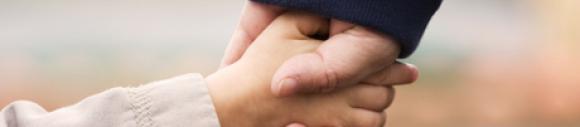 Attachement de l'enfant : quand les pros s'en mêlent !