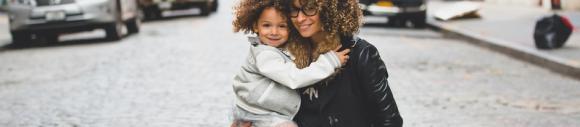 Aider une famille monoparentale, un leurre ?