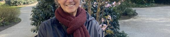Découvrez le métier de thanadoula : accompagner la vie jusqu'à la mort, tout en douceur