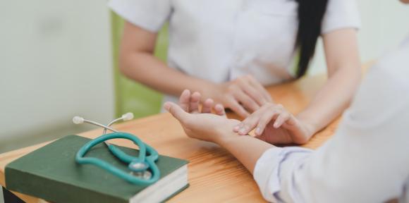 Bruxelles&nbsp;: 46,5 millions pour le personnel d'aide et de soins