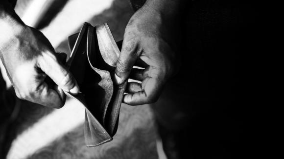 A côté de la 1ère ligne de soins, la 1ère ligne sociale : les CPAS