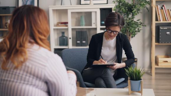 Réforme des Services d'Insertion Sociale : découvrez les nouvelles mesures