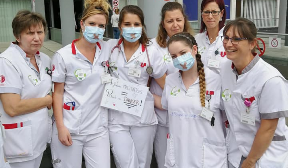 Rentrée sociale: les blouses blanches ne vont rien lâcher&nbsp;!