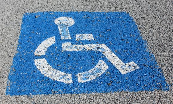 Les personnes handicapées font valoir leurs droits