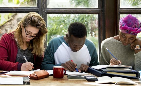 L'enseignement de promotion sociale fête ses 30 ans !