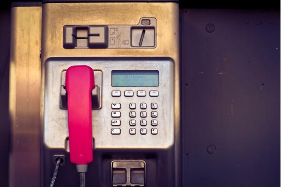 La ligne téléphonique de la DG Personnes handicapées à nouveau accessible