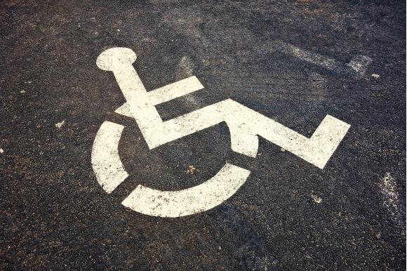 Une application pour aider les PMR à trouver des places de parking