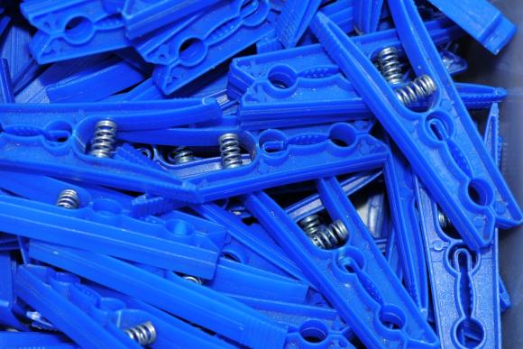 Des chaussettes bleues pour soutenir l'autisme