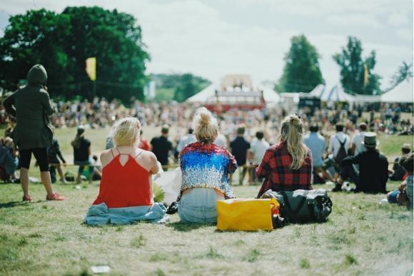 Sensibiliser contre le harcèlement sexuel dans les festivals