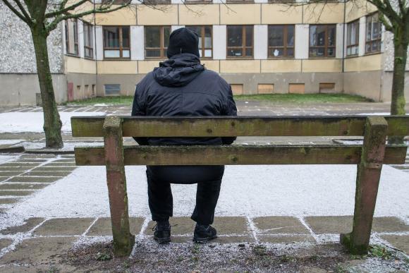 Les internés sans papiers: les oubliés des oubliés