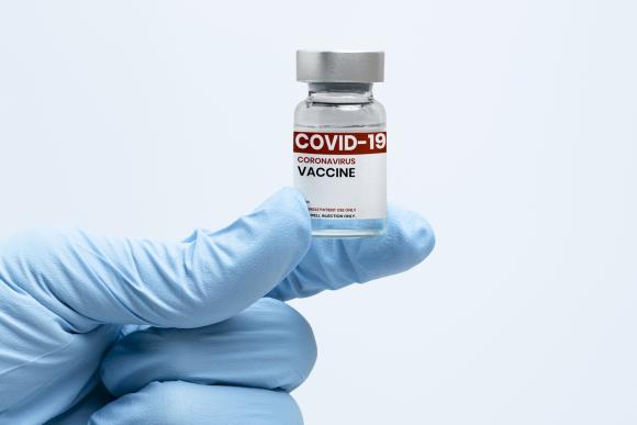 Obligation vaccinale des soignants&nbsp;: reportée mais pas annulée