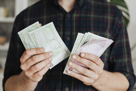Quel est le salaire d'un infirmier en Belgique&nbsp;?