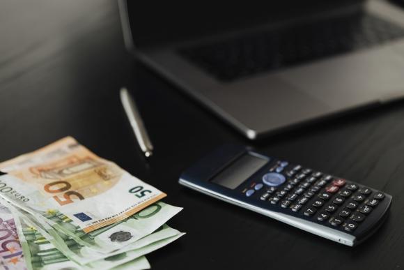Accord non-marchand bruxellois&nbsp;: décryptage des revalorisations salariales