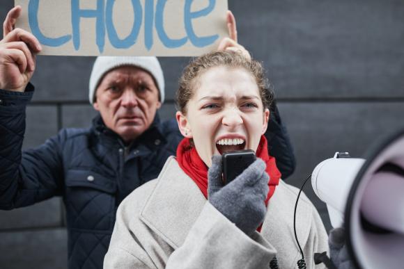 Non Marchand&nbsp;: le Front commun syndical lance un plan d'action