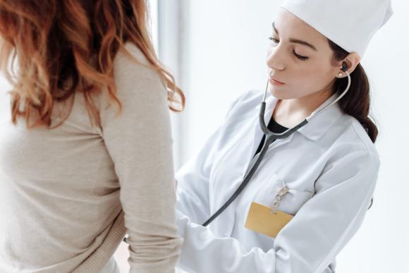 Handicap intellectuel&nbsp;: comment améliorer l'accès aux soins de santé&nbsp;?