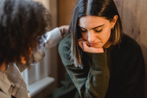 Travail social&nbsp;: vulnérabilité et empathie, quand le lien s'en mêle