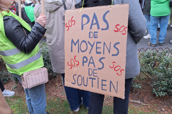 Manifestation du secteur non-marchand : le cri d'un secteur en péril