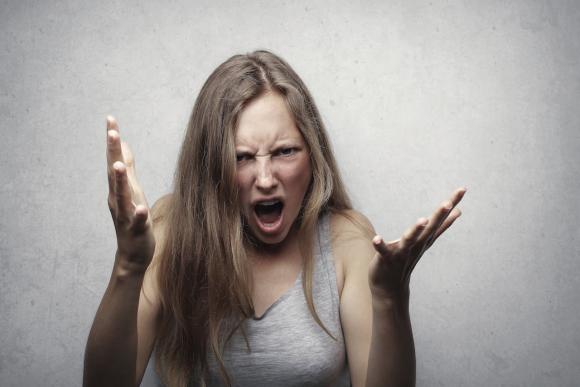 Vivre des violences au travail de la part des bénéficiaires&nbsp;: comment agir et se protéger&nbsp;?