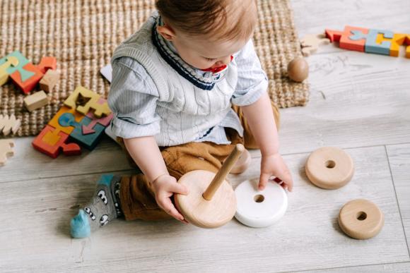 Le secteur de la petite enfance sous tension : la parole au terrain