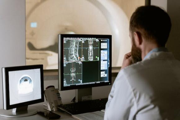 La Haute Ecole Vinci forme au métier de technologue en imagerie médicale