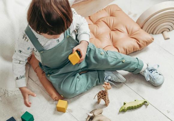 Accueil de la petite enfance : le quotidien du travail en crèche