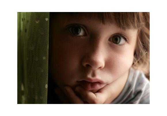 Maltraitance infantile&nbsp;: Child Focus et les Services d'Aide à la Jeunesse collaborent
