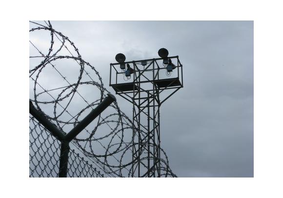 Les partenaires sociaux rejettent le plan d'économies pour les prisons