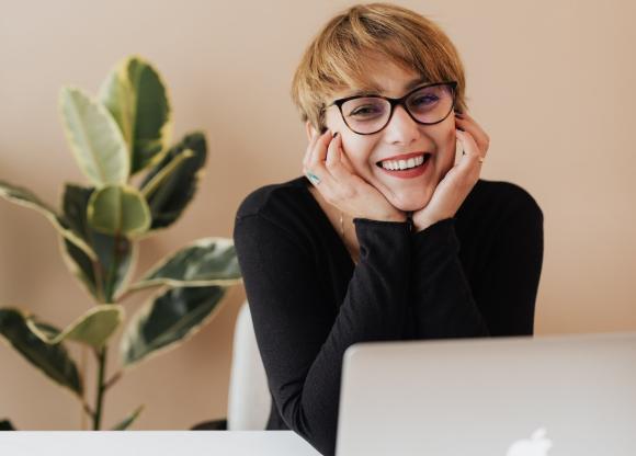 Travailler dans le Non-Marchand&nbsp;: découvrez le métier d'agent de guidance et d'orientation&nbsp;!