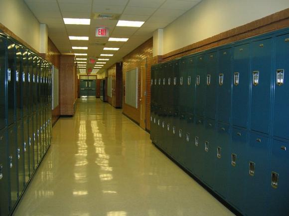 Marche-en-Famenne : 7 services d'aide aux jeunes coopèrent pour une campagne de sensibilisation commune dans les écoles