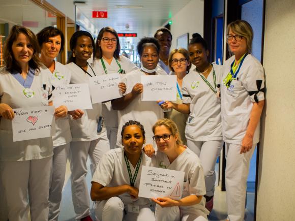 Mardi des blouses blanches: le cri noir du service hospitalier