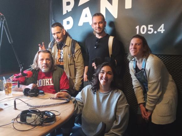 Clip Radio&nbsp;: quand les voix de la rue résonnent sur les ondes
